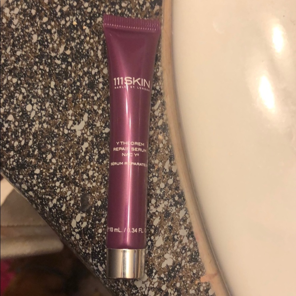 111skin Repair Serum